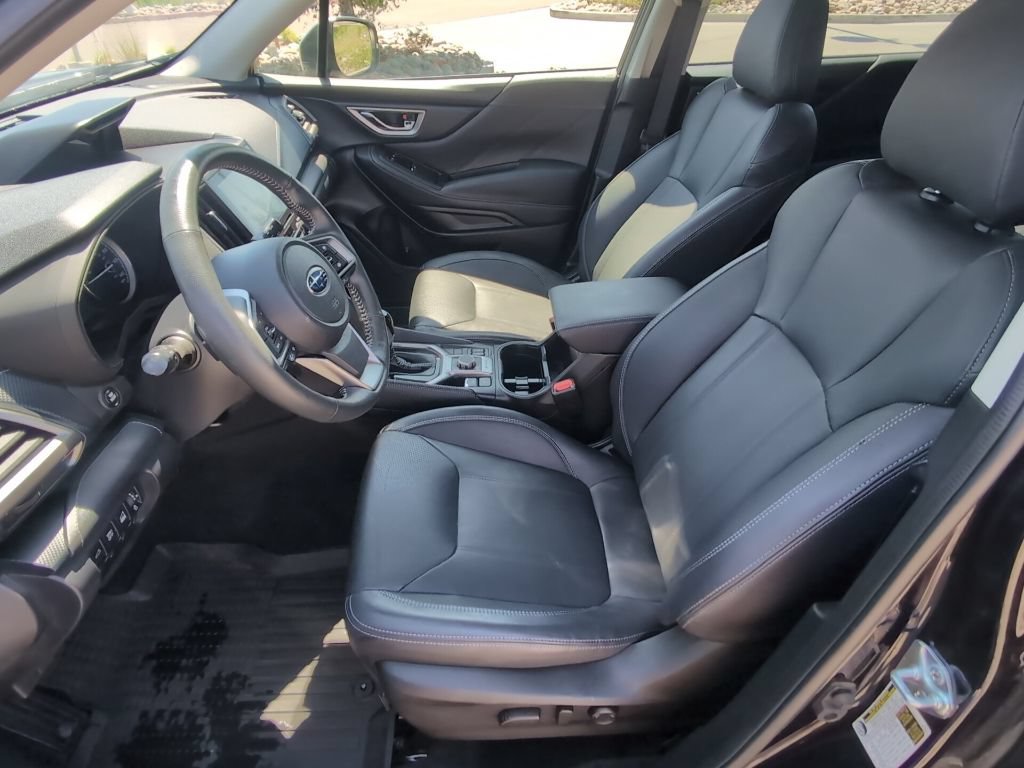 Used 2023 Subaru Forester Touring AWD/4WD image 12