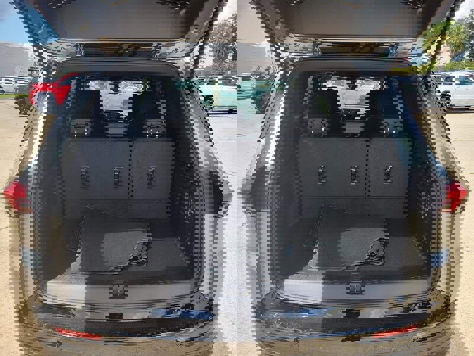 New 2026 Buick Enclave Sport Touring w/ Super Cruise Package image 7