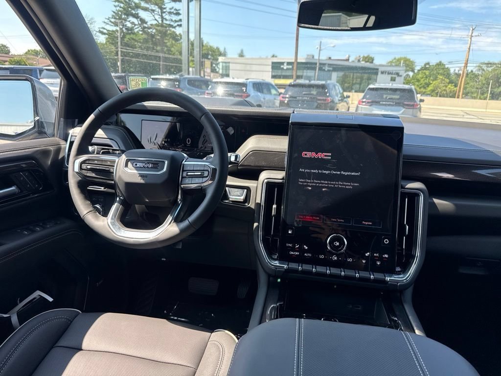 New 2026 GMC Yukon XL Elevation w/ LPO, Floor Liner Package AWD/4WD image 13