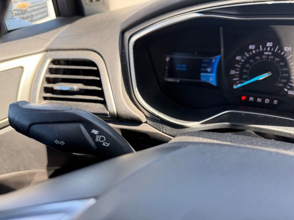 Used 2014 Ford Fusion SE w/ Equipment Group 202A image 17