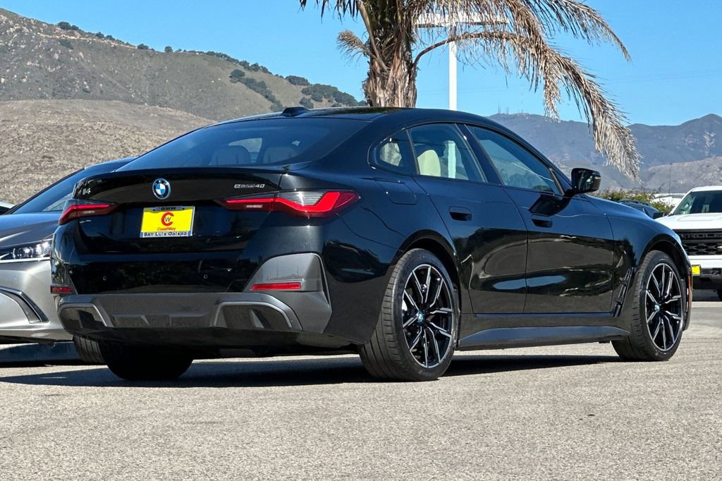 Used 2023 BMW i4 eDrive40 w/ M Sport Package image 3