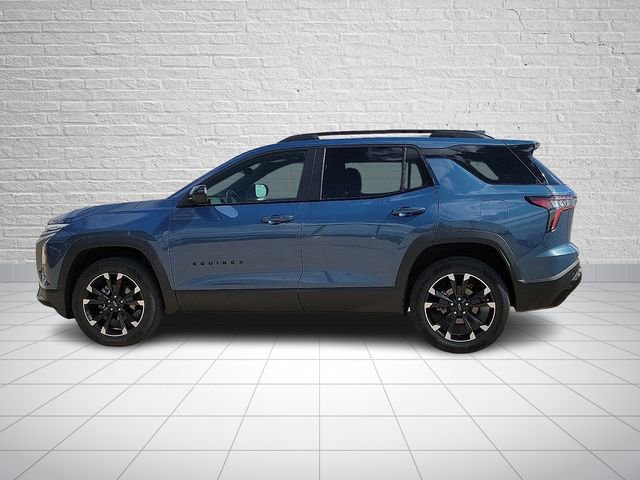 Used 2025 Chevrolet Equinox RS AWD/4WD image 2