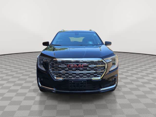 Certified 2024 GMC Terrain Denali w/ Black Diamond Edition AWD/4WD image 6
