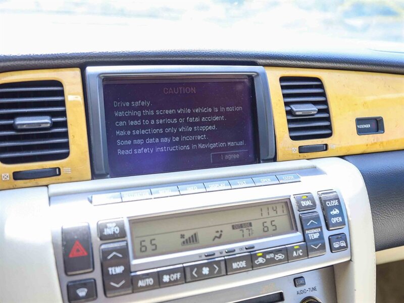 Used 2002 Lexus SC 430 Convertible RWD image 27
