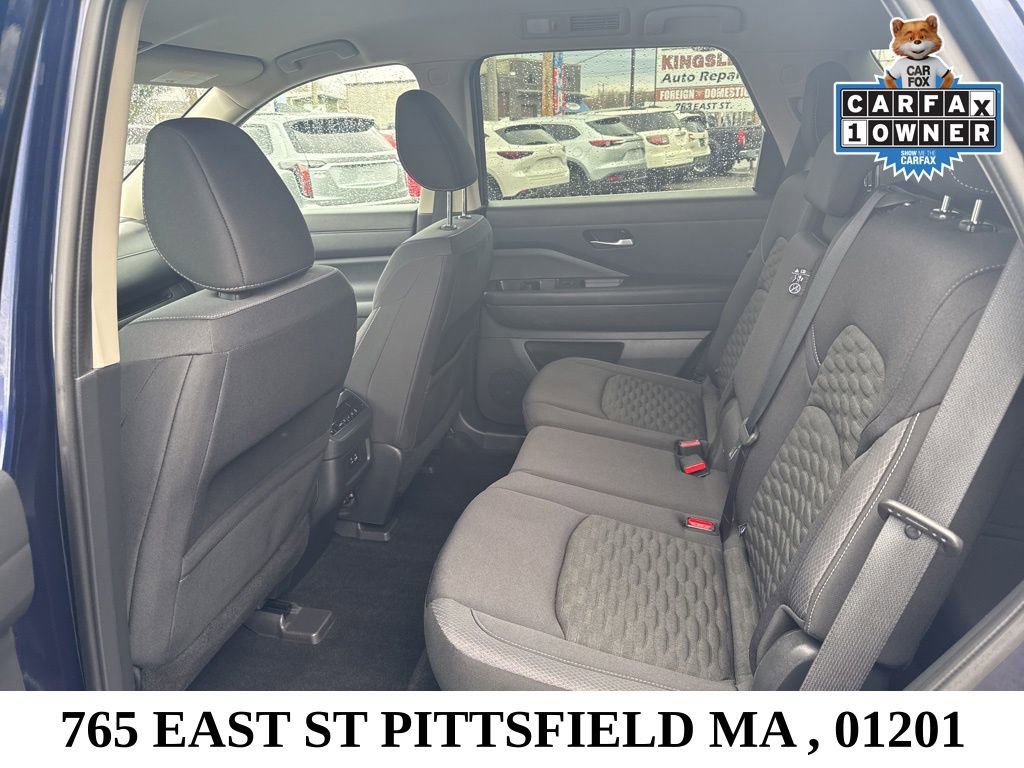 Used 2022 Nissan Pathfinder SV image 14