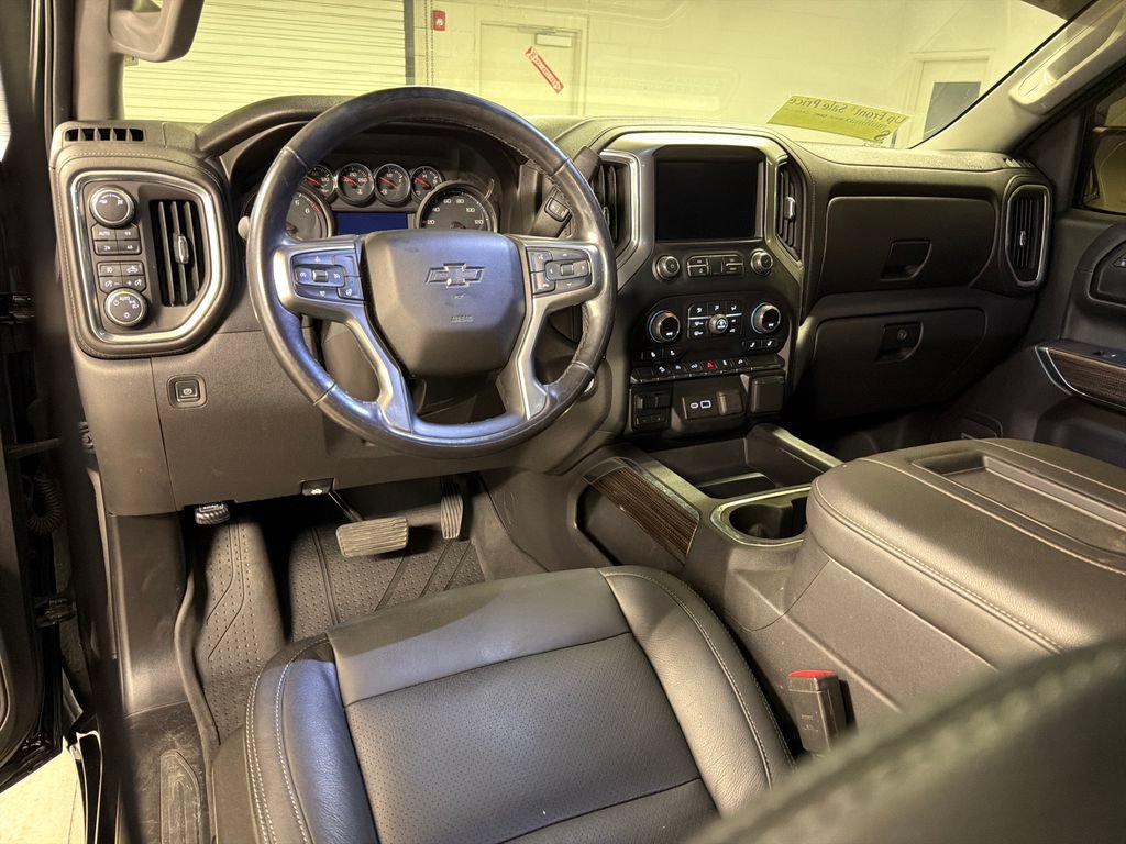 Used 2019 Chevrolet Silverado 1500 LT Trail Boss AWD/4WD image 25