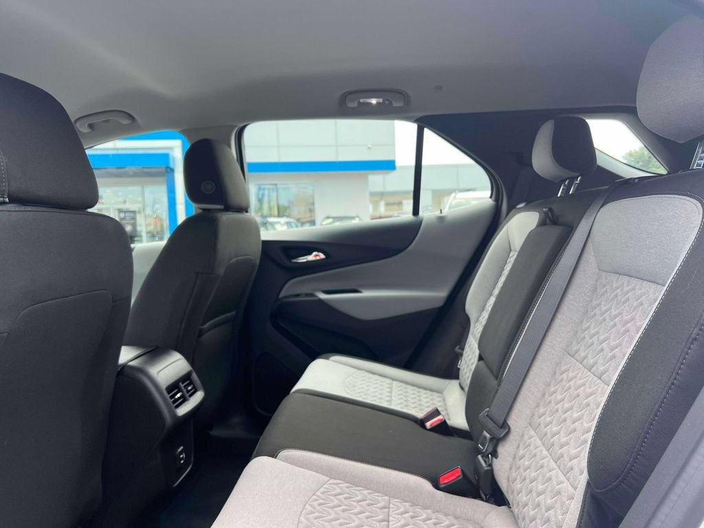Used 2024 Chevrolet Equinox LS w/ Driver Confidence II Package FWD image 13