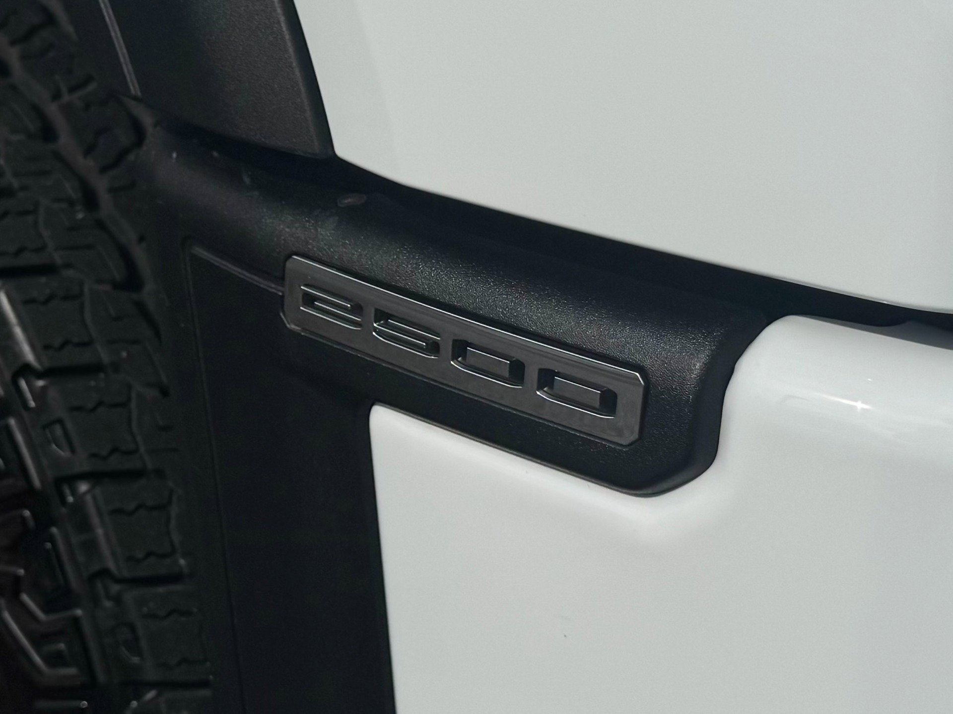 Used 2024 GMC Sierra 2500 AT4 w/ AT4 Preferred Package image 86