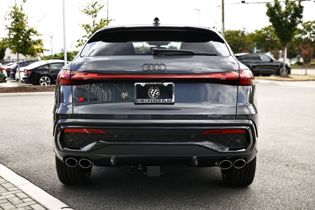 New 2026 Audi SQ5 Prestige AWD/4WD image 10