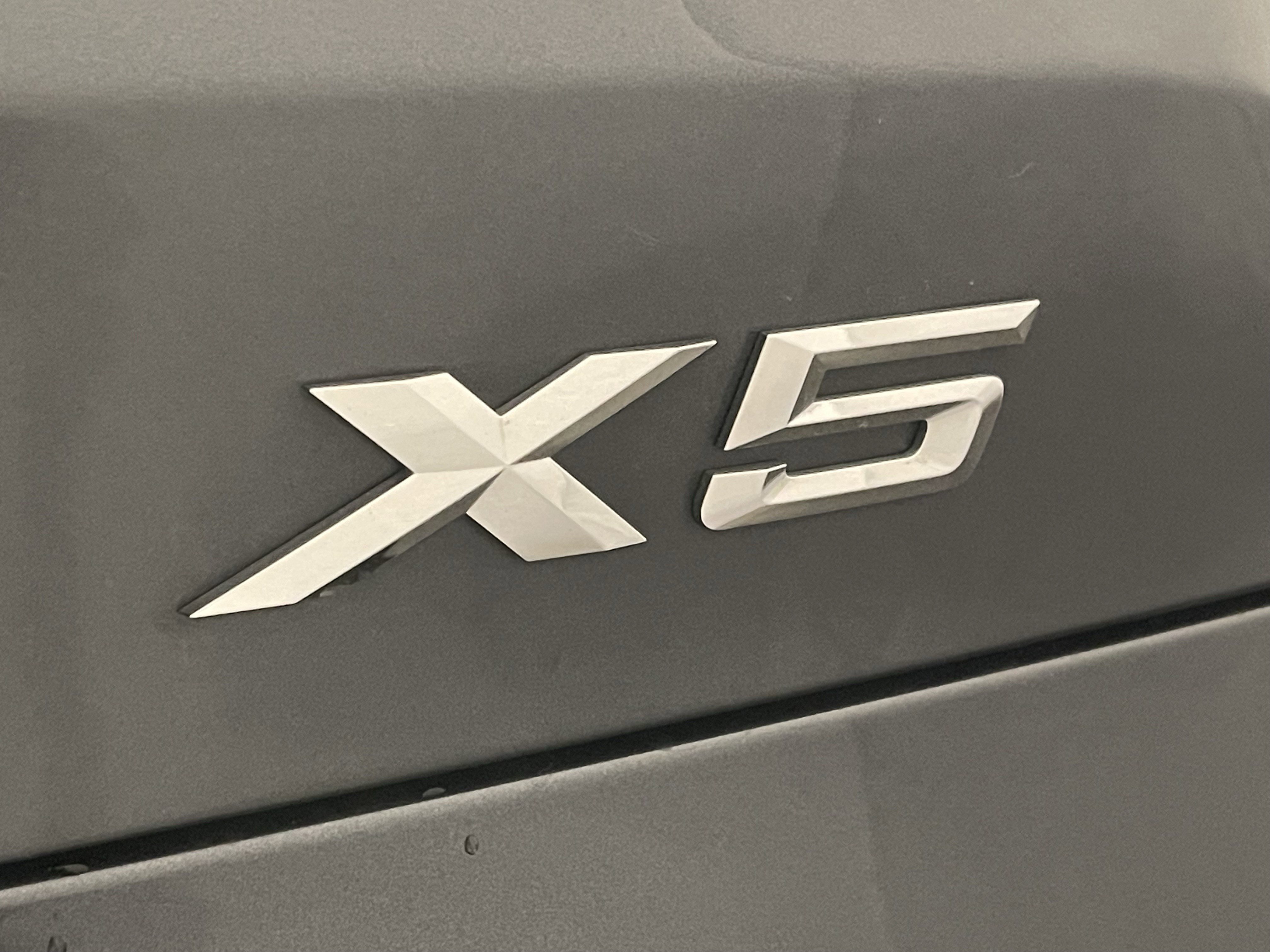 Used 2019 BMW X5 xDrive40i w/ Premium Package 2 AWD/4WD image 24