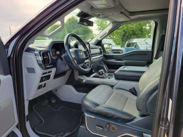 Used 2021 Ford F150 Limited image 11