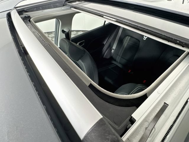 New 2026 Hyundai Venue SEL FWD image 12