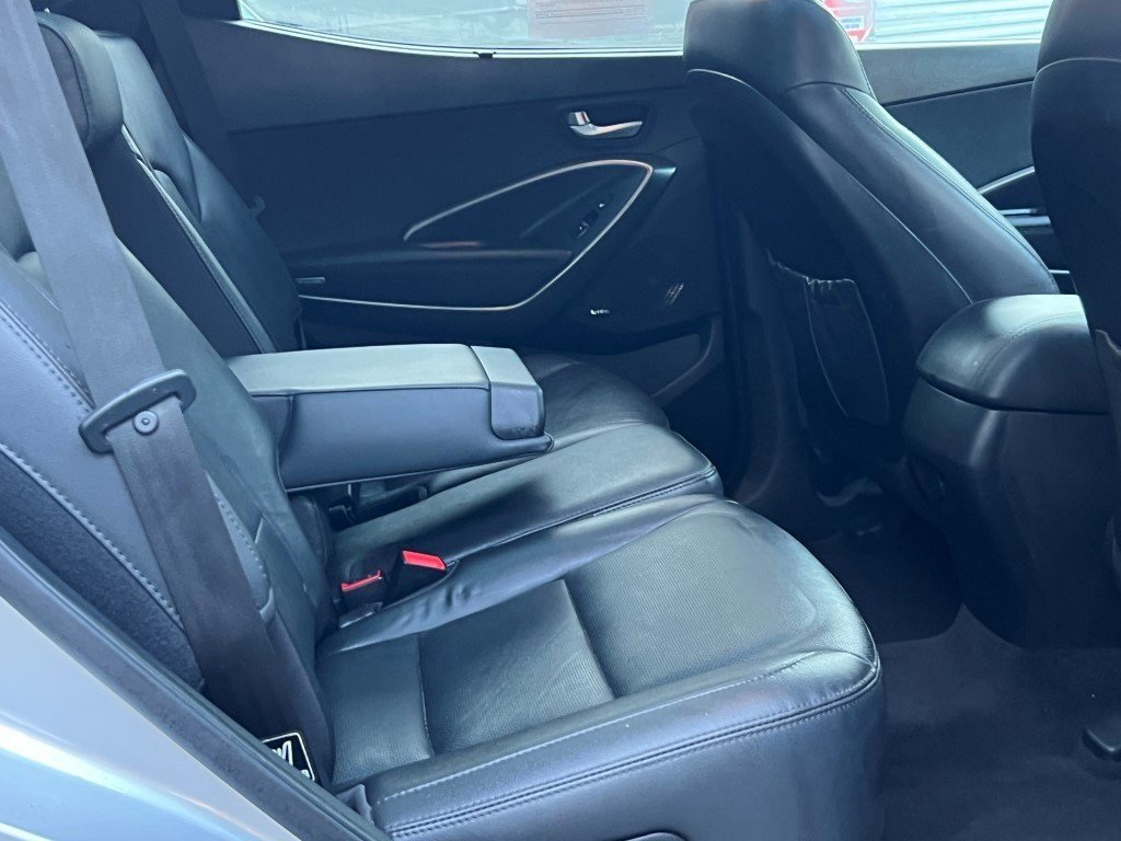 Used 2017 Hyundai Santa Fe Sport image 13