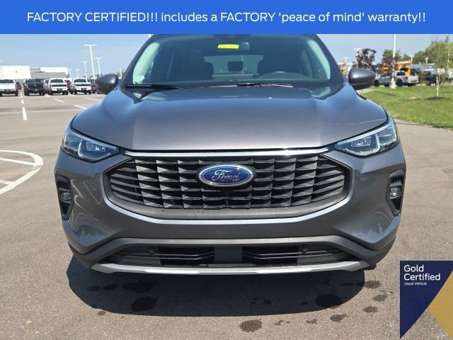 Certified 2025 Ford Escape Platinum AWD/4WD image 4