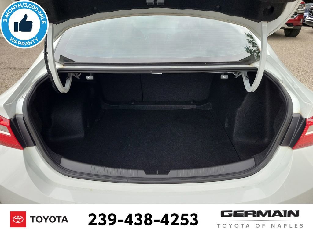 Used 2021 Chevrolet Malibu LS FWD image 23