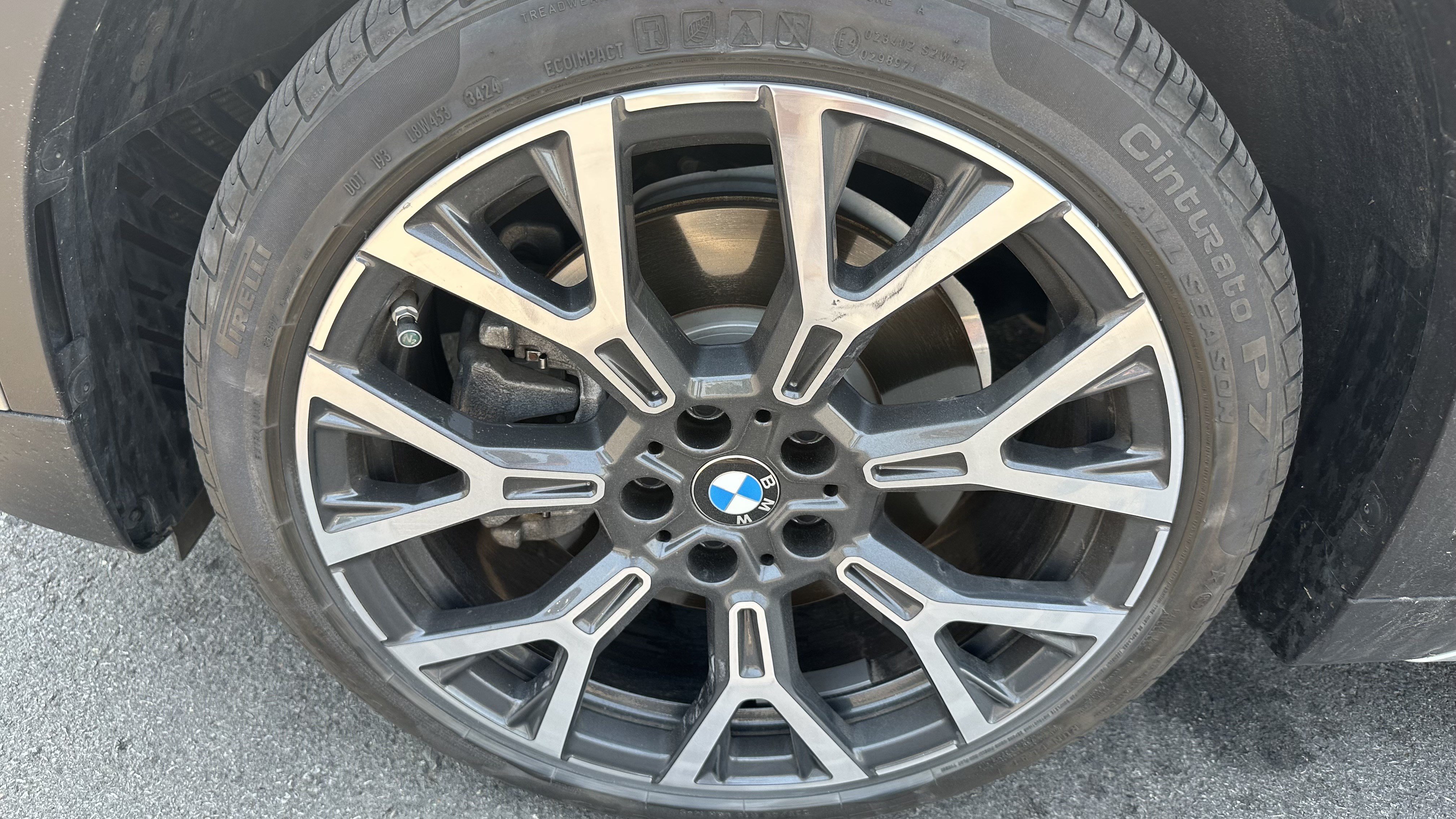 Used 2021 BMW X1 xDrive28i w/ Convenience Package AWD/4WD image 12