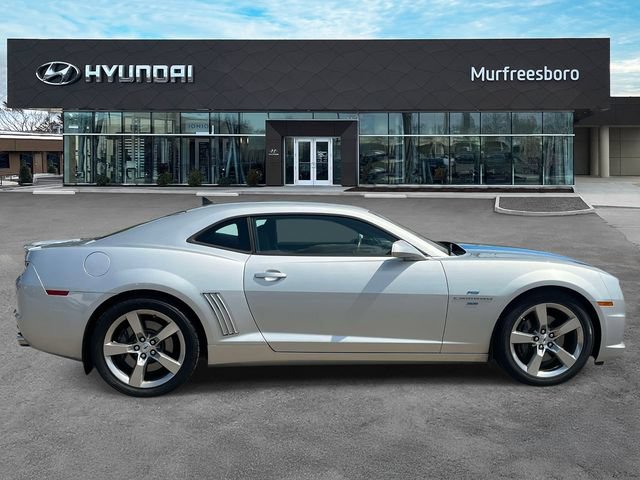 Used 2011 Chevrolet Camaro SS w/ RS Package RWD image 4