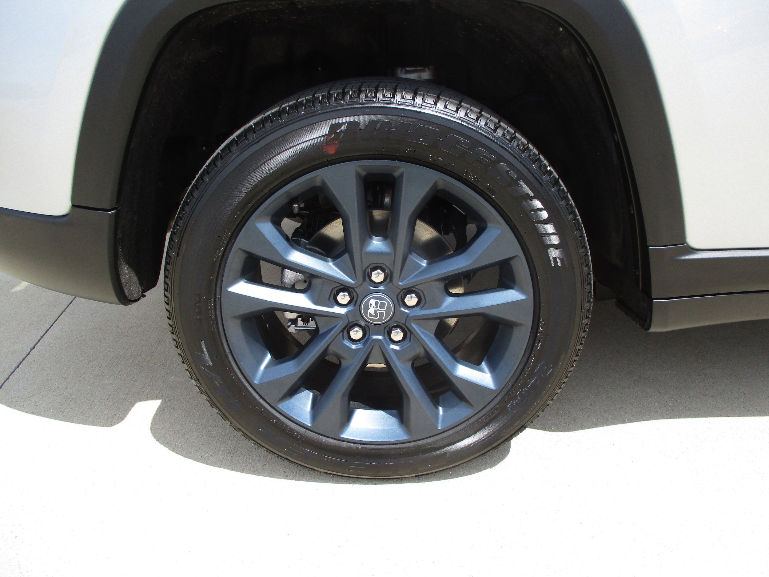 New 2026 Jeep Grand Cherokee Limited AWD/4WD image 13