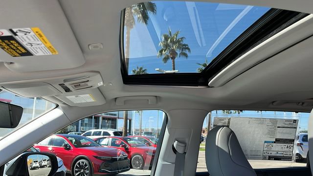 New 2026 Toyota Highlander XLE image 16