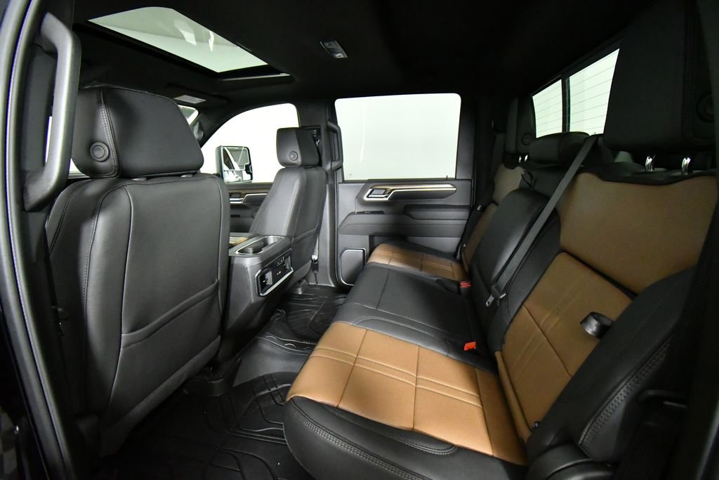 New 2026 Chevrolet Silverado 3500 High Country w/ Technology Package AWD/4WD image 26