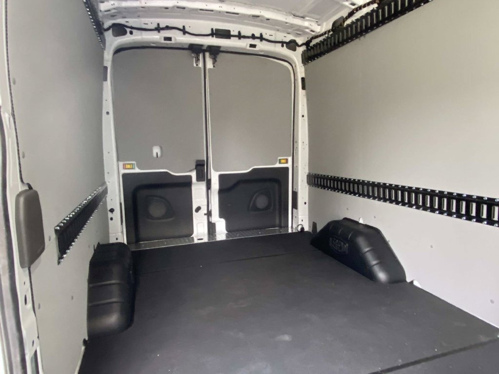 Used 2025 Ford Transit 250 148 Medium Roof RWD image 14