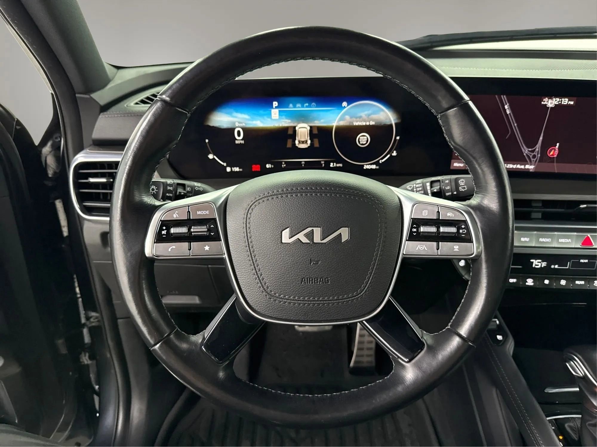 Used 2023 Kia Telluride AWD image 18