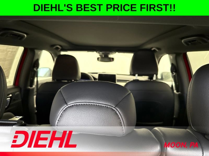 New 2026 Jeep Compass Limited w/ Sun, Sound & Navigation Group AWD/4WD image 10