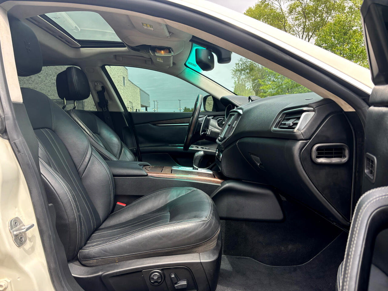 Used 2015 Maserati Ghibli S Q4 image 26