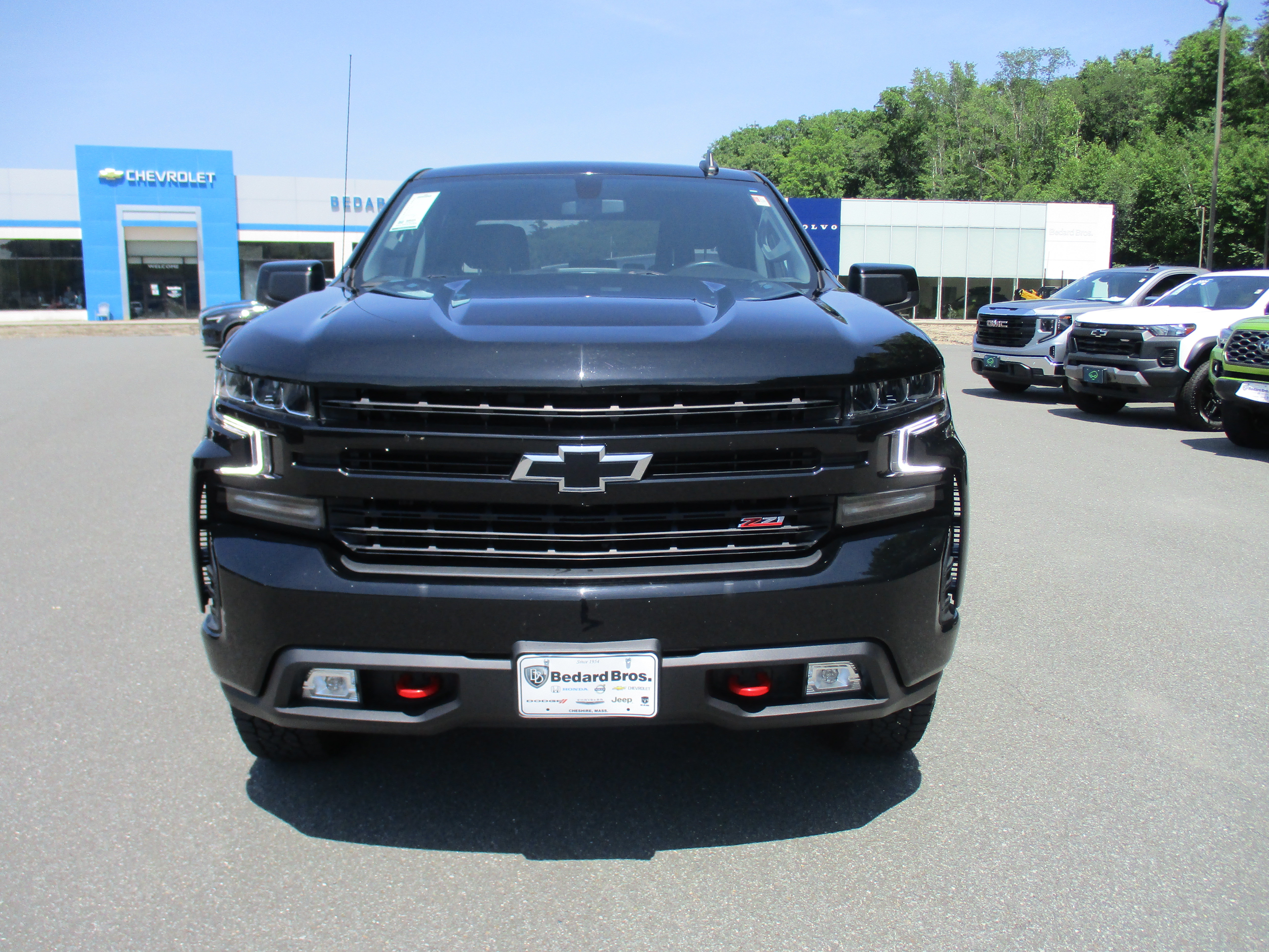 Used 2021 Chevrolet Silverado 1500 LT Trail Boss AWD/4WD image 2