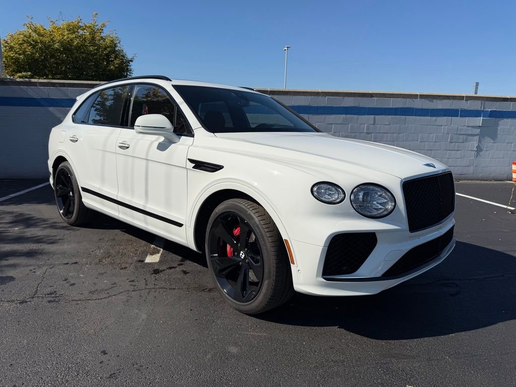 Used 2023 Bentley Bentayga image 7