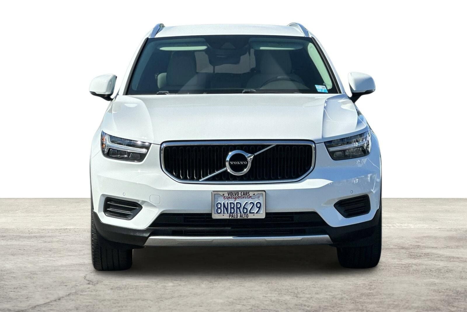 Used 2020 Volvo XC40 T4 Momentum FWD image 11