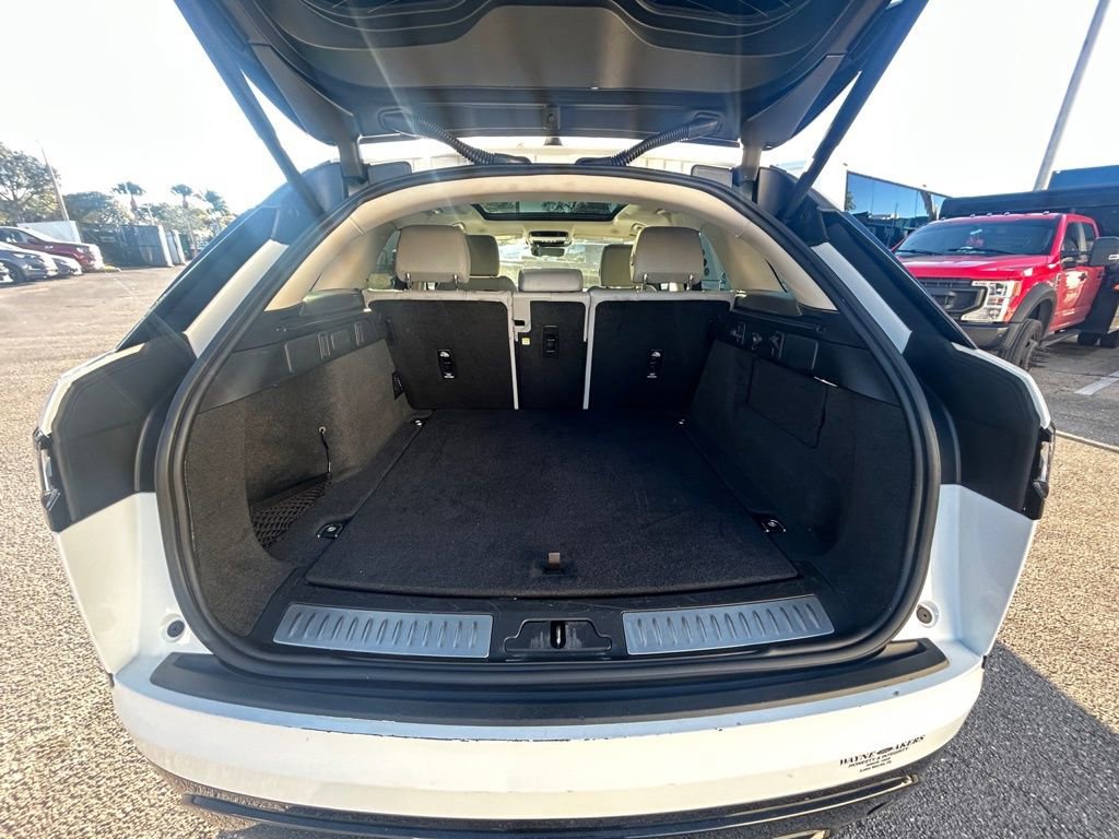 Used 2025 Land Rover Range Rover Velar Dynamic SE image 28