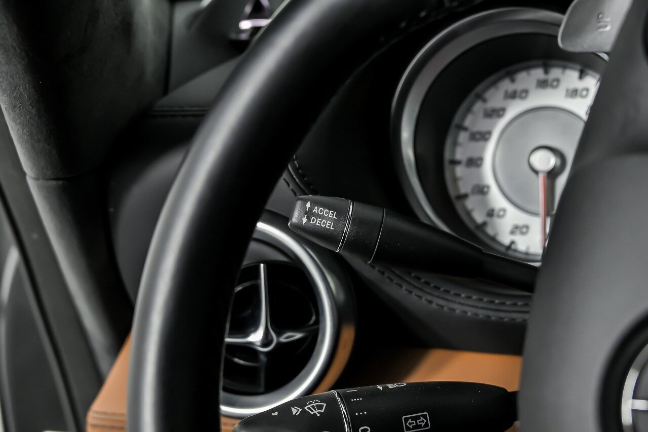 Used 2012 Mercedes-Benz SLS AMG Coupe image 30