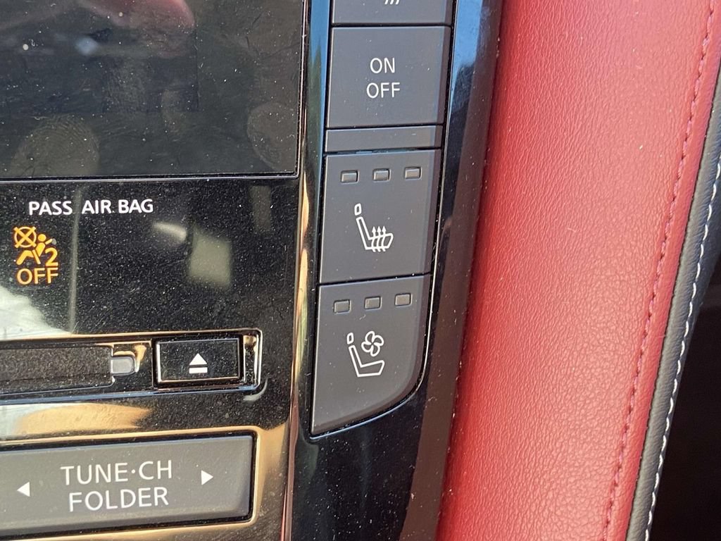 Used 2023 INFINITI QX55 Sensory w/ Lighting Package AWD/4WD image 28