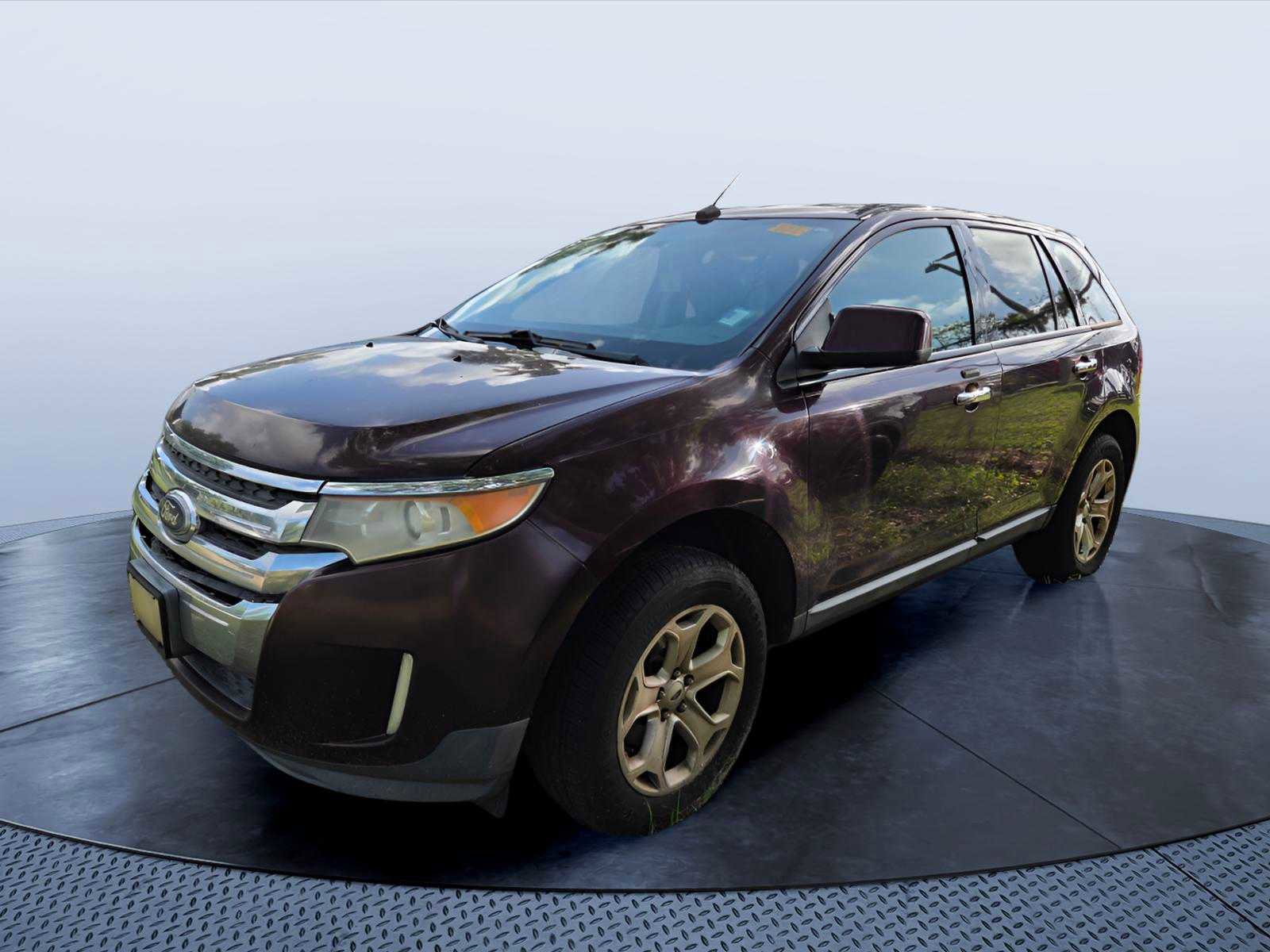 Used 2011 Ford Edge SEL w/ 201A Rapid Spec Order Code FWD image 2