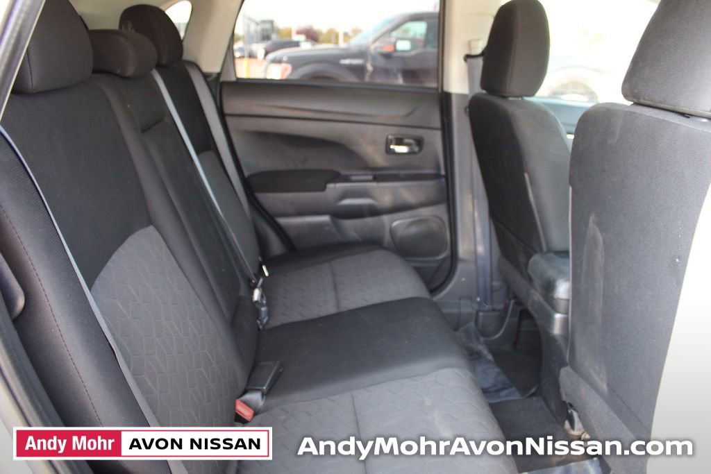 Used 2020 Mitsubishi Outlander Sport ES image 19