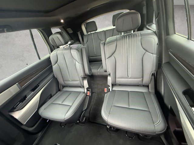 Certified 2026 Cadillac Vistiq Sport AWD/4WD image 20