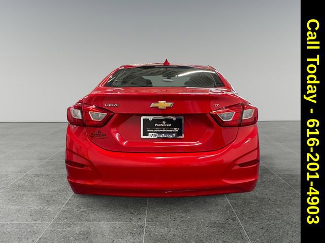Used 2018 Chevrolet Cruze LT image 22
