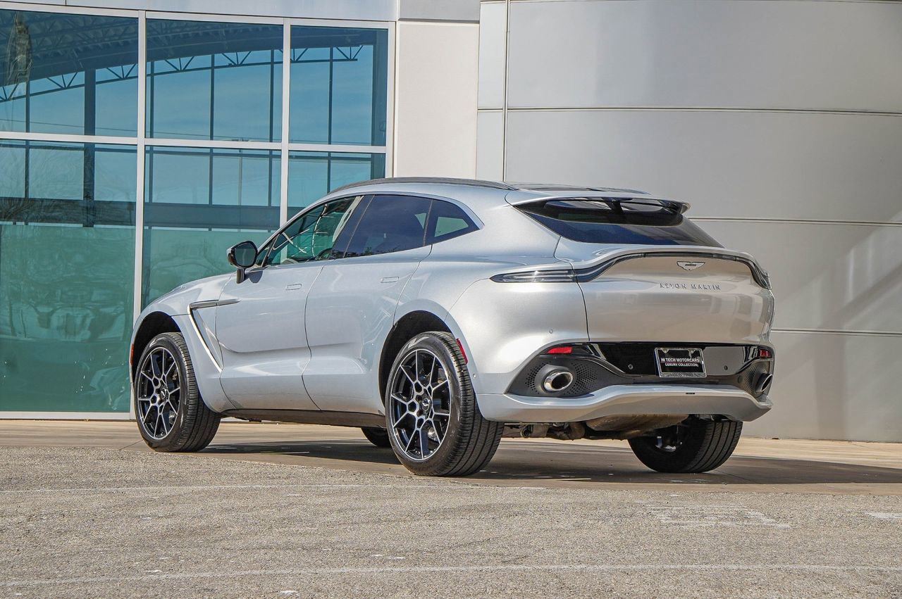 Used 2022 Aston Martin DBX image 15