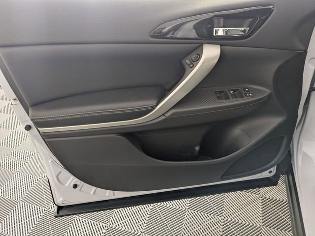 Used 2024 Mitsubishi Eclipse Cross SE image 10
