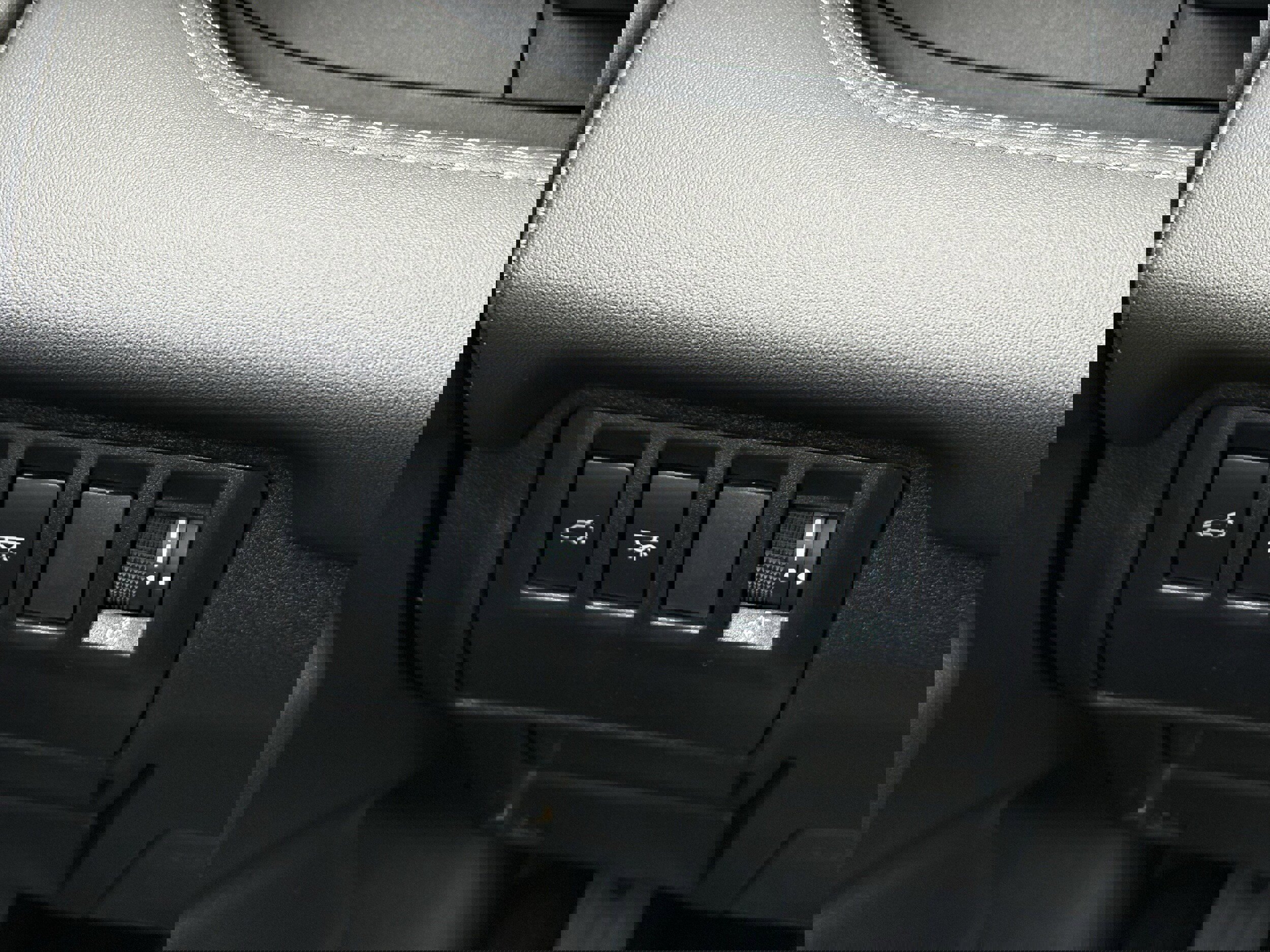 Certified 2026 Subaru Ascent Touring image 17