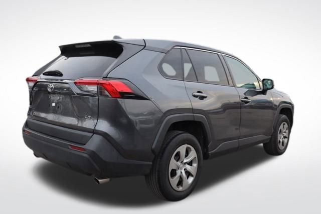 Used 2023 Toyota RAV4 LE image 10