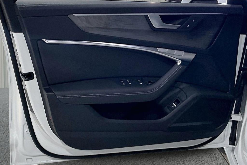 Used 2025 Audi A6 Premium Plus image 20