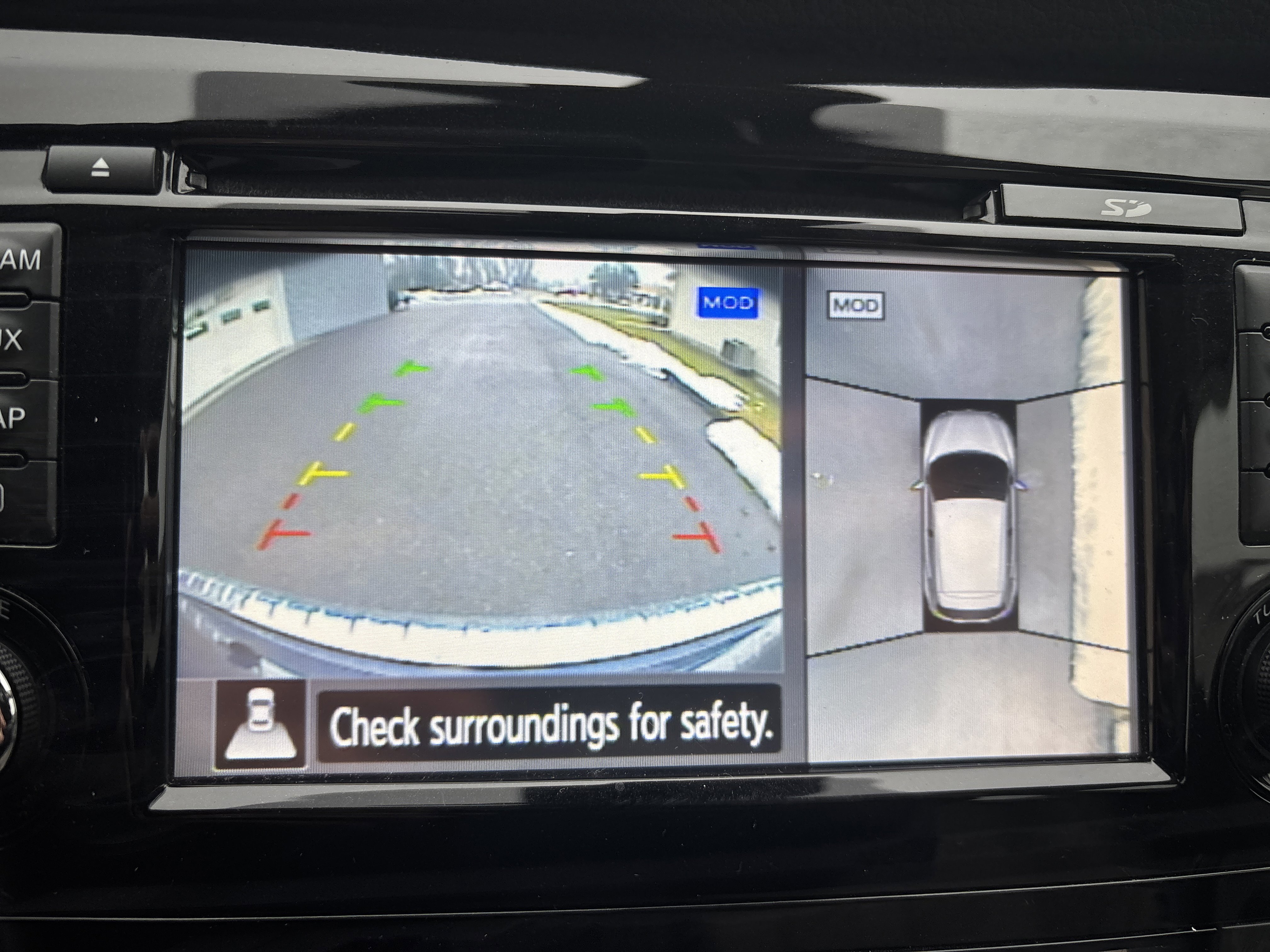 Used 2018 Nissan Rogue Sport SL w/ SL Premium Package image 27