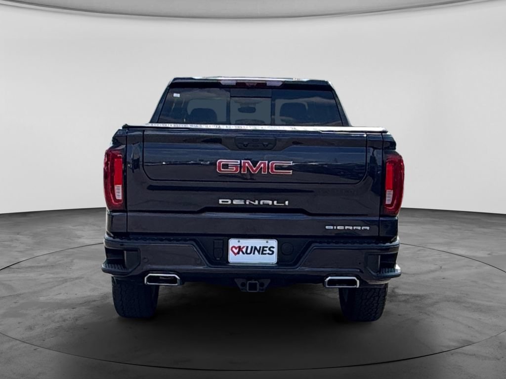 Used 2025 GMC Sierra 1500 Denali w/ Technology Package AWD/4WD image 8