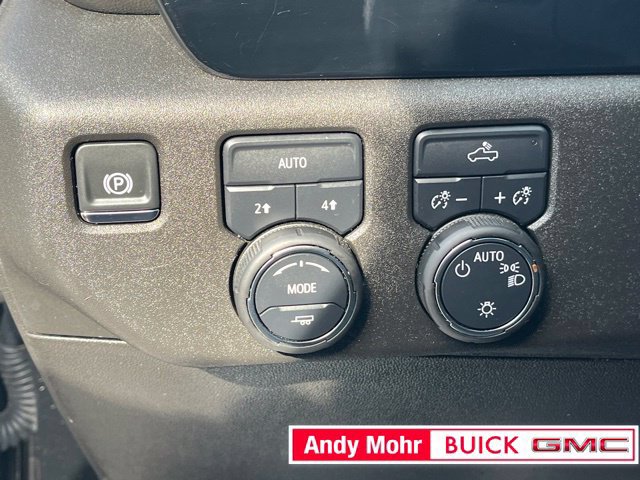 Used 2025 Chevrolet Silverado 1500 LT AWD/4WD image 20