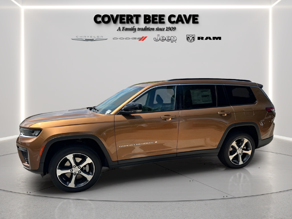 New 2026 Jeep Grand Cherokee L Limited w/ Trailer Tow Package AWD/4WD image 5