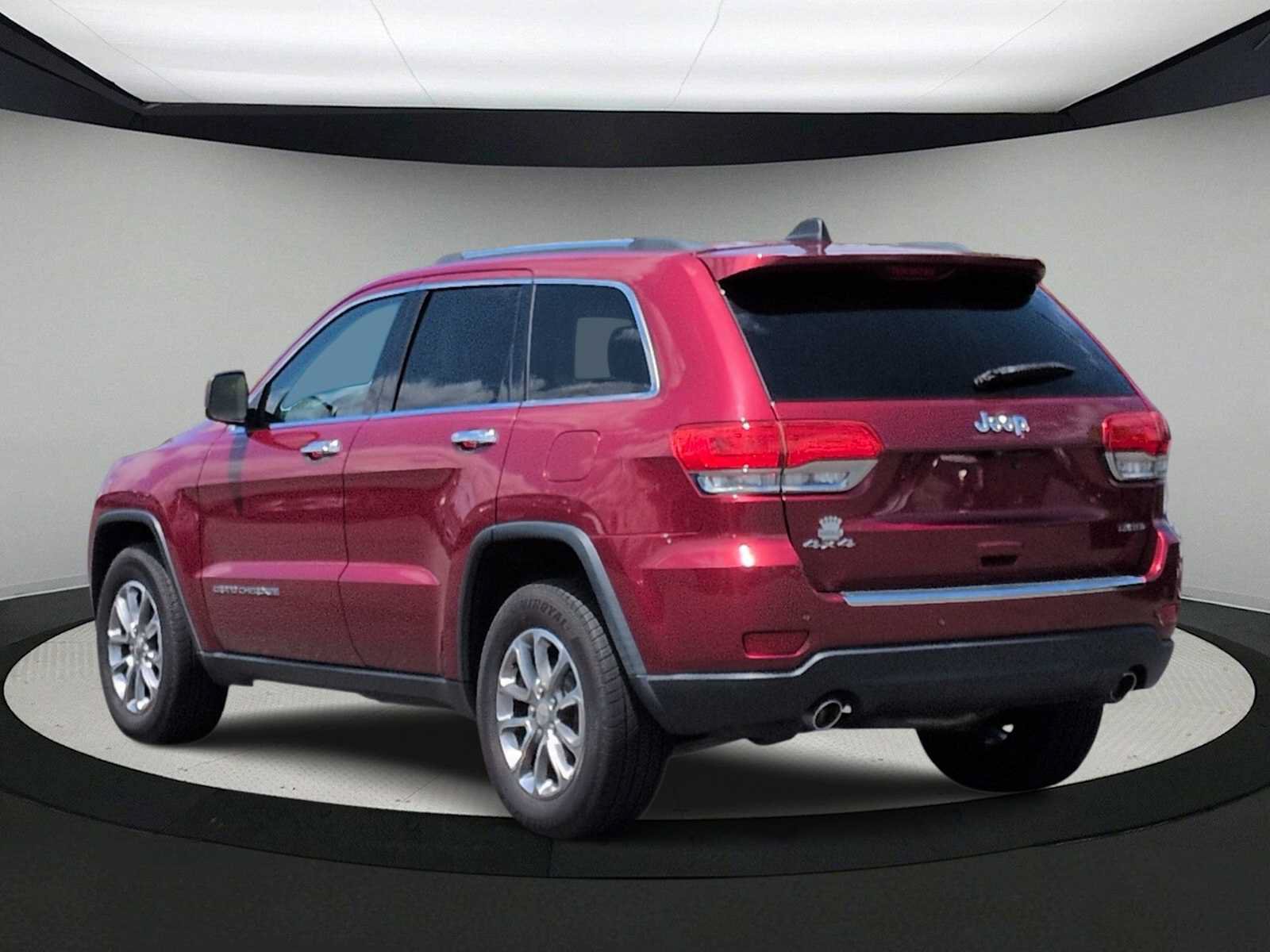 Used 2014 Jeep Grand Cherokee Limited AWD/4WD image 6