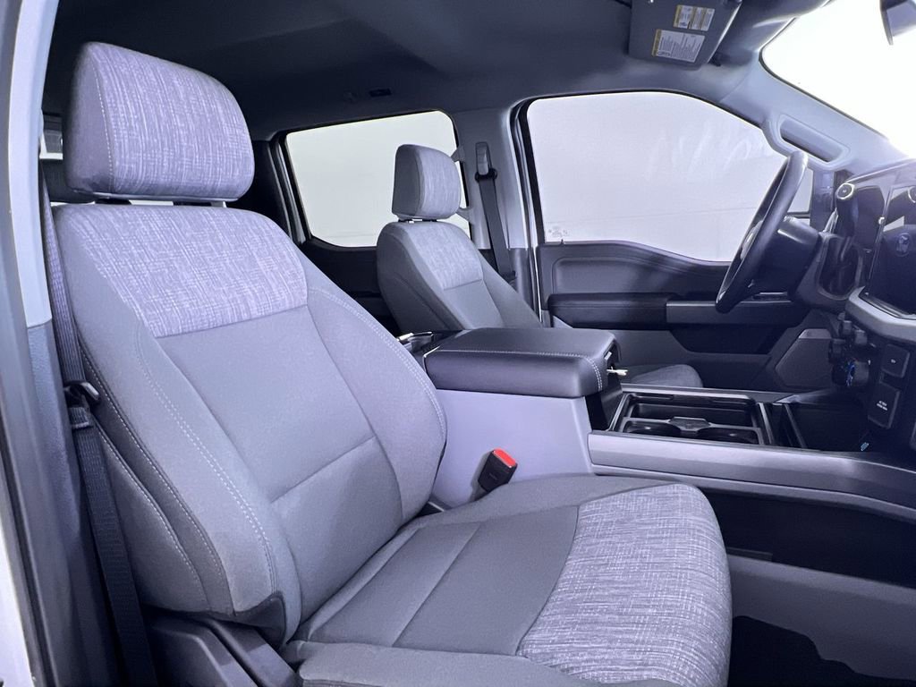 New 2026 Ford F250 XLT w/ XLT Premium Package image 24