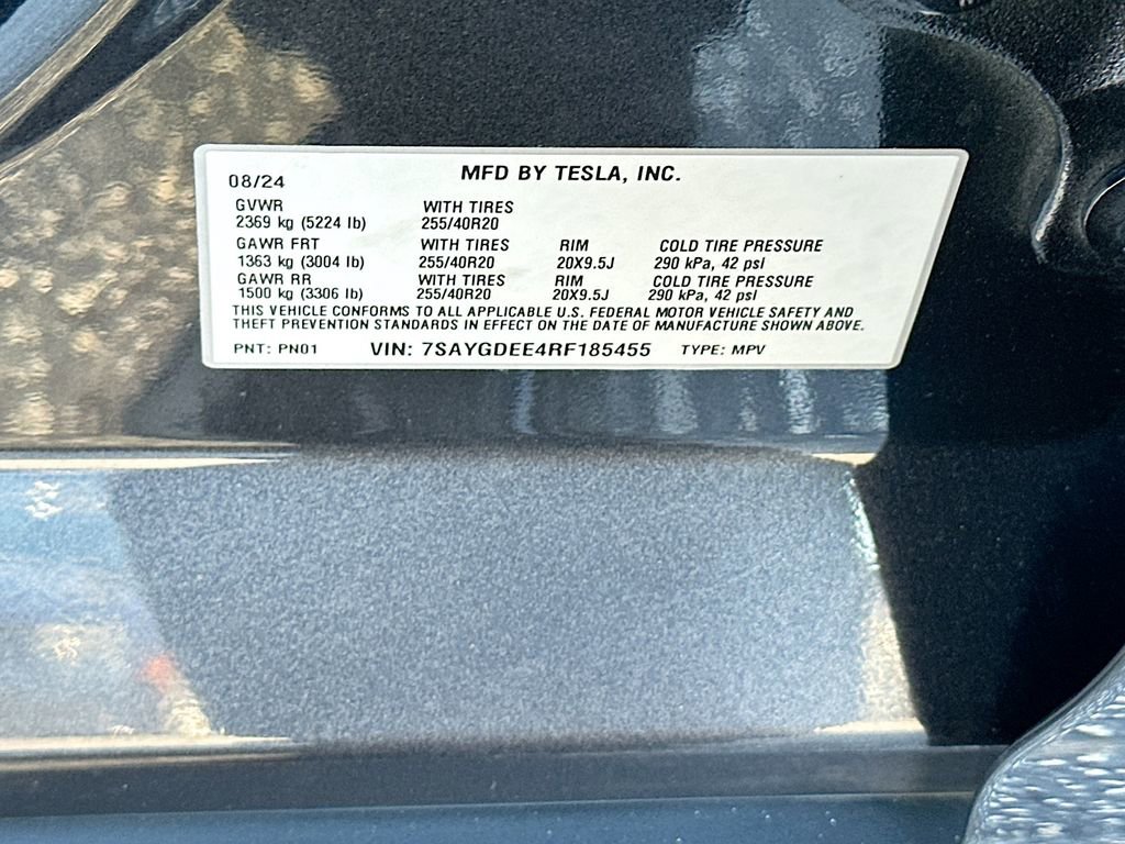 Used 2024 Tesla Model Y Long Range image 30